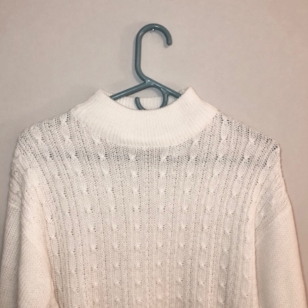 Vintage Cable Knit Mock Neck Sweater - Picture 3 of 4